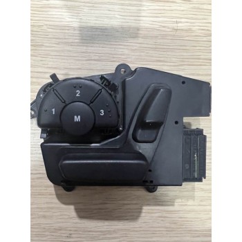 BAŞKAN TİC.MERCEDES A1648704310 ML W164 KASA SOL ÖN KOLTUK KUMANDASI 1648704310